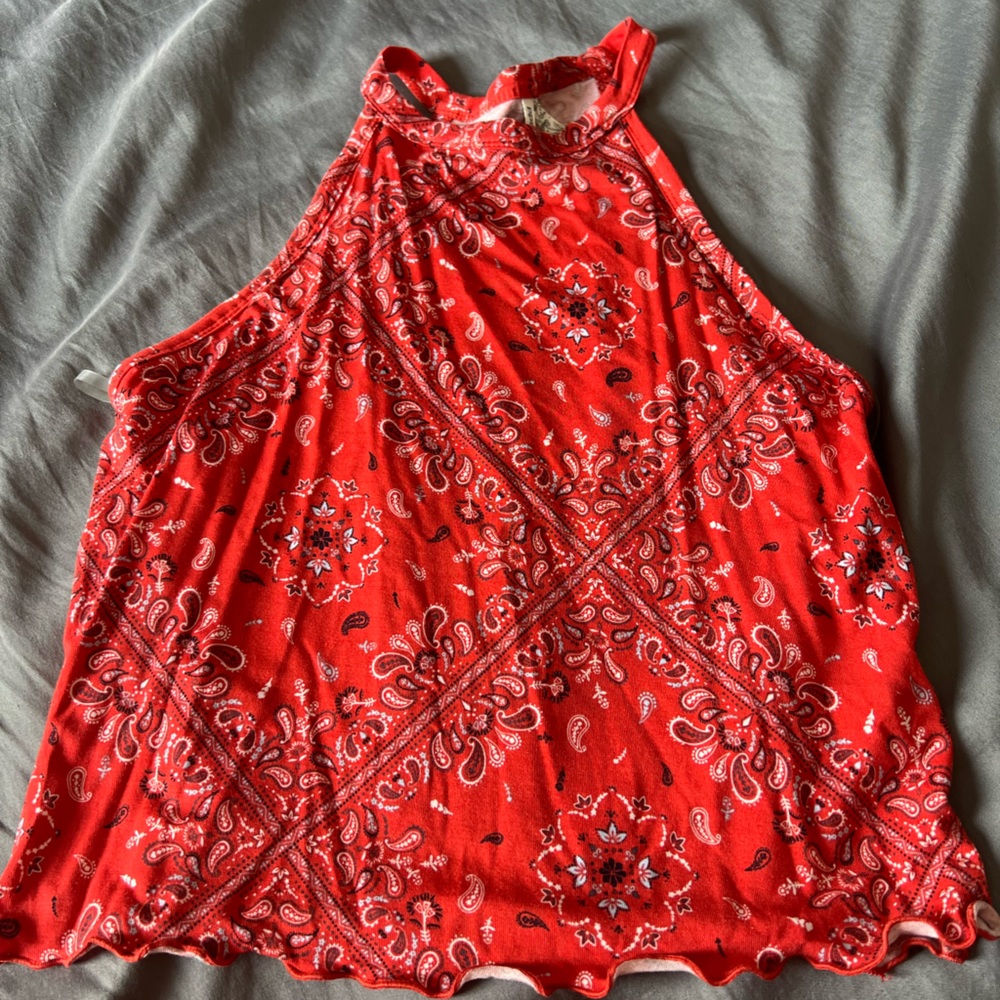 Bandana print red halter top.
